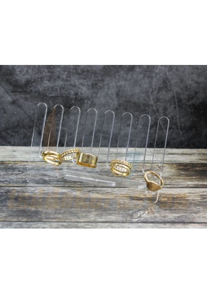 Turuncu Takı Yüzük Tutucu Standı, Şık ve Kullanışlı Tasarım ile Düzen Sağlar