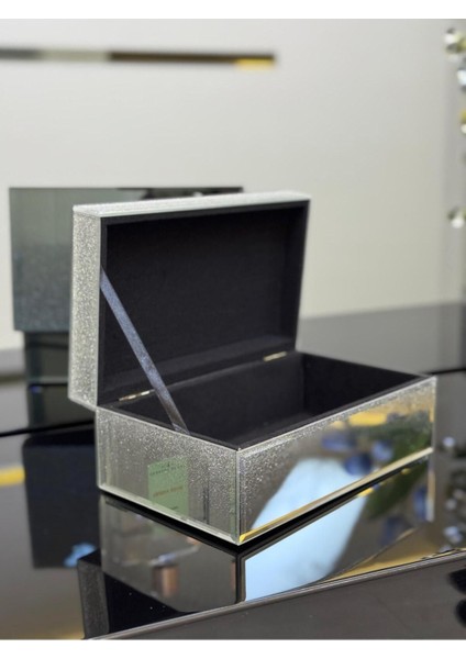 Aynalı Takı Kutusu, Çiçek Detaylı, 21/13 Cm, Gri Renkli, Şık ve Zarif Tasarım modelleri