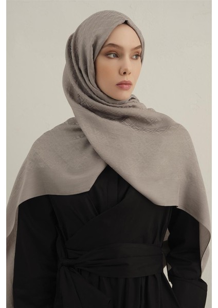 Lyocell Naia Üçgen Monogram Şal 5 - 20 modelleri