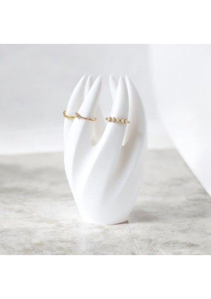 Şık ve Sade Yüzük Tutucu, Beyaz Renk, Modern Tasarım, Zarif ve Fonksiyonel Kullanım