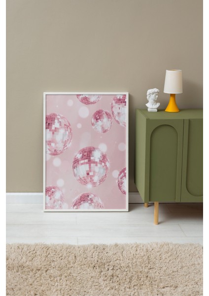 Beyaz Çerçeveli Tablo, Parlayan Cam Küre Efekti – Pembe Fon, Yatak Odası Dekoru Poster No: 109523 fırsatları