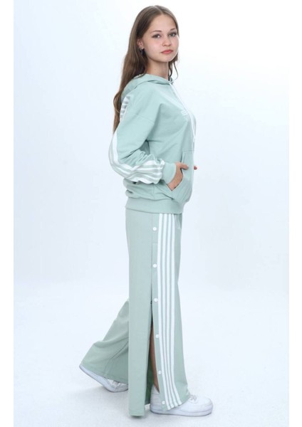 Unisex Çocuk %100 Pamuk Kapüşonlu ve Çıtçıtşı Oversize Alt&üst Trend Eşofman TAKIMI-302-EŞT-0008 modelleri