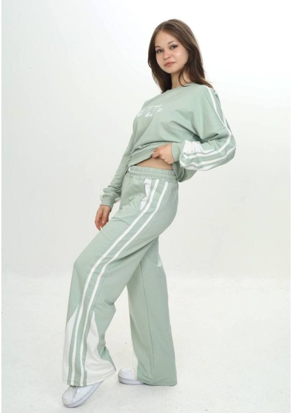 Kız Çocuk %100 Pamuk 2 Iplik Garnili Şeritli At&üst Eşofman Takımı –çift Renkil Alt Üst TAKIM-297-EŞT-0007 modelleri