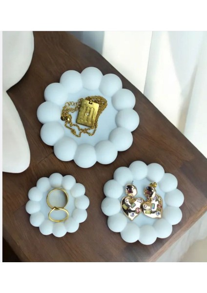 Beyaz 3 Boncuklu Takı Tepsisi, Şık ve Düzenli Saklama Çözümü