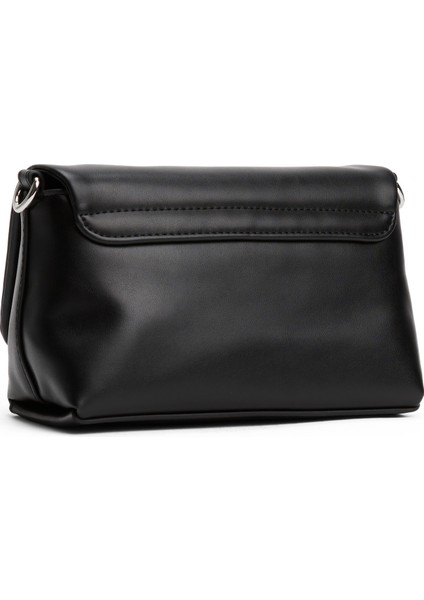 Siyah Kadın Çapraz Çanta AW0AW17550 fiyatları