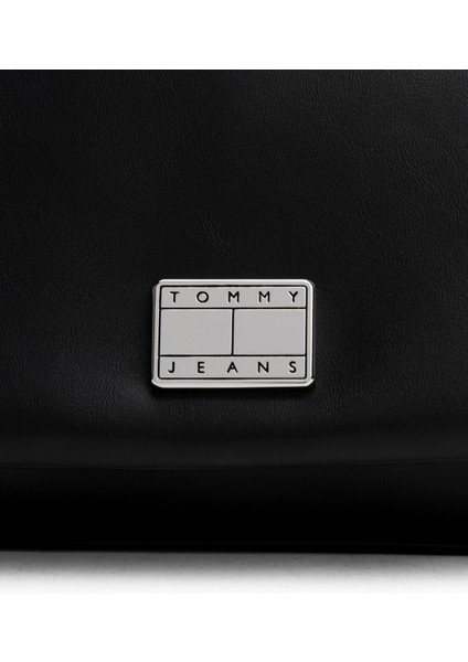 Siyah Kadın Çapraz Çanta AW0AW17550 fırsatları