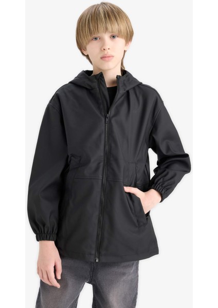 Erkek Çocuk Su Geçirmez Kapüşonlu Fermuarlı Yağmurluk E7369A825AU modelleri