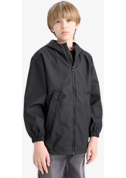 Erkek Çocuk Su Geçirmez Kapüşonlu Fermuarlı Yağmurluk E7369A825AU fırsatları