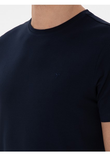 Erkek Lacivert Slim Fit Bisiklet Yaka Pamuk Karışımlı Basic T-shirt 50310013-VR033