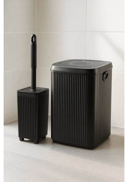 Lines Serisi Siyah 2'li Banyo Seti, Akrilik Kare 5 Litre Çöp Kovası, Tuvalet Fırçası Takımı 3460 indirimleri