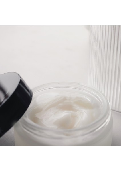Micro-Peeling Mask - Tüm Cilt Tipleri,koyu Lekeler ve Gözenekli Ciltler Için Yüz Peeling Maskesi 50 ml fiyatları