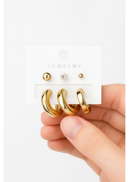 Gold Detaylı Zarif Mini Halka ve Inci Görünümlü Taş Detaylı Küpe Seti