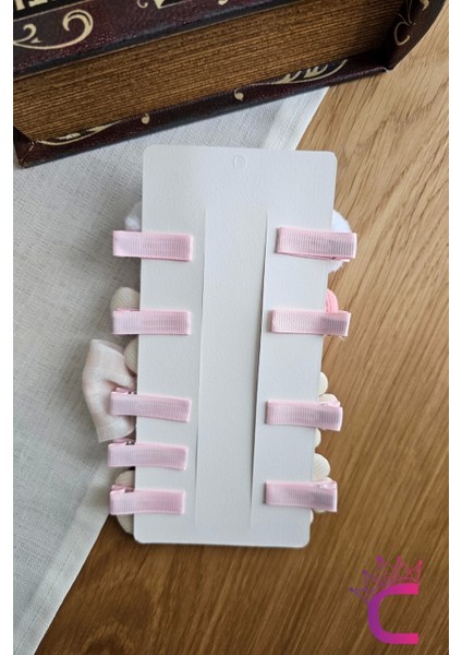 9'lu Beyaz Tavşanlı Yumuşak Kız Bebek Pens Toka Seti - Kurdeleli Kalpli Çiçekli Çocuk Saç Tokası modelleri