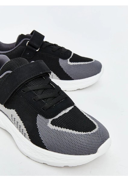 Lcw Steps Bağcık ve Cırt Cırtlı Erkek Çocuk Spor Ayakkabı (W5) modelleri