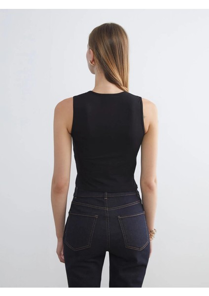 Lcw Vision Bisiklet Yaka Kadın Atlet (W5) fırsatları