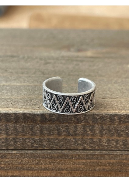 Ayarlanabilir Ölçü 925 Ayar Gümüş Kaplama Klasik Desen Işçilikli Tasarım Yüzük