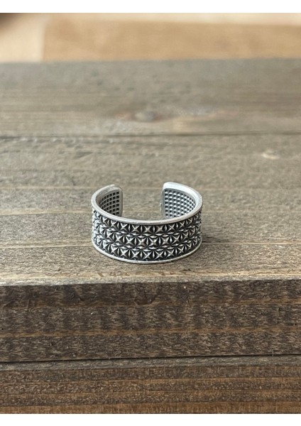 Ayarlanabilir Ölçü 925 Ayar Gümüş Kaplama Klasik Desen Işçilikli Tasarım Yüzük