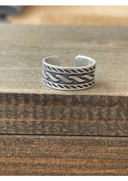 Ayarlanabilir Ölçü 925 Ayar Gümüş Kaplama Klasik Desen Işçilikli Tasarım Yüzük