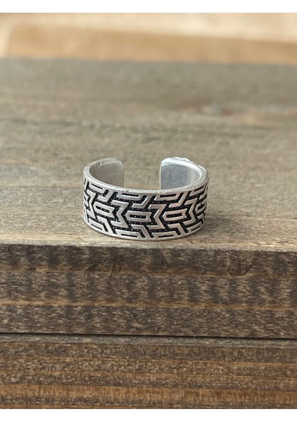 Ayarlanabilir Ölçü 925 Ayar Gümüş Kaplama Klasik Desen Işçilikli Tasarım Yüzük