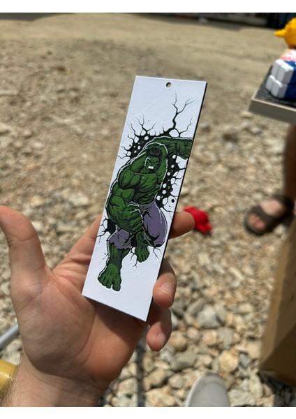 Kabartmalı 3D Güç Temalı Kitap Ayracı (5 x 15 Cm, Pla) – Hulk’un Gücüyle Yanınızda