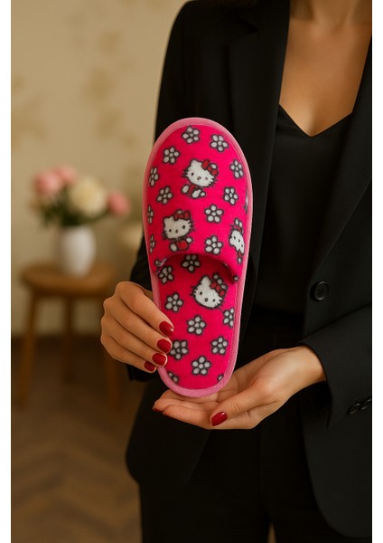 Sıcacık Peluş Kadın Ev Terliği | Kapalı Burun Karakterli – Kar Tanesi Desenli Kedi Desenli fırsatları