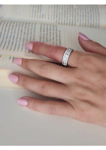 Üç Taşlı Model Ayarlanabilir Silver Gümüş Renkli Yüzük fiyatları