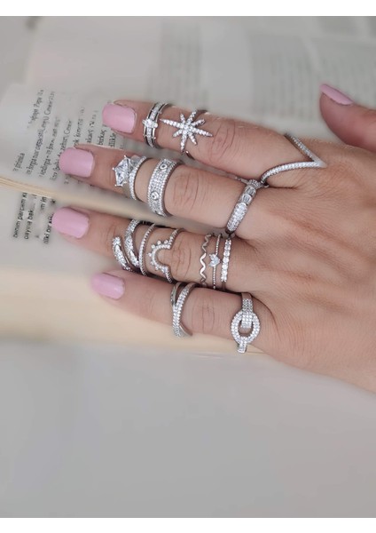 Üç Taşlı Model Ayarlanabilir Silver Gümüş Renkli Yüzük fırsatları