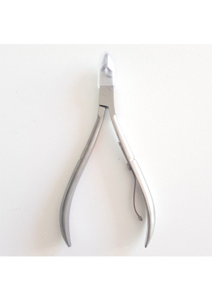 Pratik ve Dayanıklı Tırnak Pensi, Kolay Kullanım, Hijyenik Tasarım