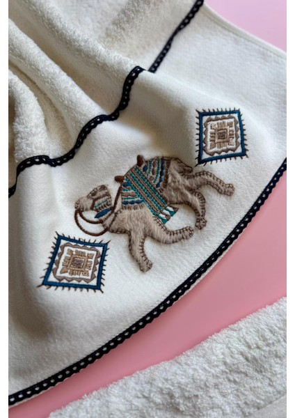 Zahara ve Camel | 3'lü Nakışlı El Havlusu – % 100 Pamuk, Şık, Etnik Tasarım Havlu Seti (50X90 Cm) indirimleri