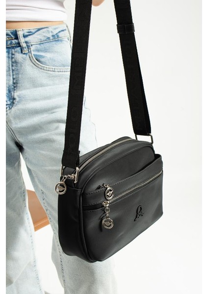 Kadın Postacı Çanta 23*18 cm Çapraz Askılı Omuz Çantası Mega Bag Günlük Kullanıma Uygun fiyatları