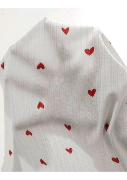 Likralı Şortlu Kalpli Beyaz Pijama Takımı fırsatları