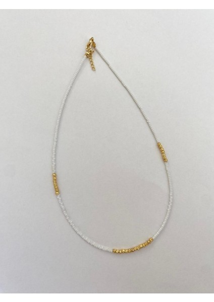 Beyaz Dorika Boncuklu Yaz Kolye modelleri