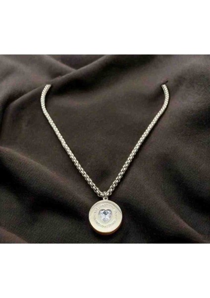 Zirkon Taşlı Kalp Detaylı Çelik Kolye modelleri