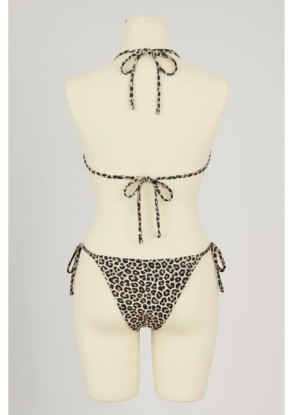 Kadın Siyah ve Leopar Detaylı Yandan Bağlamalı Bikini Takımı fiyatları