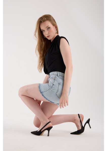 Anvelop Yaka Vatkalı Çıtçıtlı Kadın Bluz fırsatları