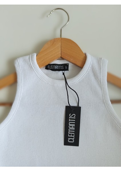 Clemantıs Kadın Kaşkorse Kumaş Askılı Crop Bluz Düz Renk fırsatları