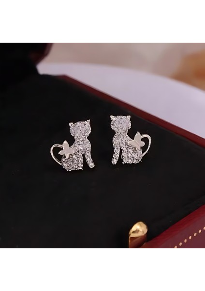 Mistik Ikili: Kedi ve Kelebek Gümüş Tasarım Küpe fiyatları
