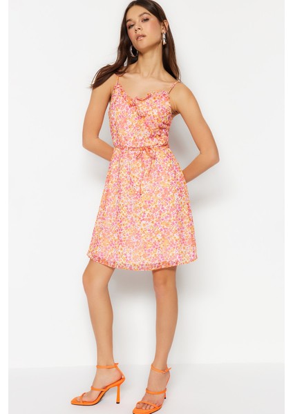 Shopeonly pembe A Kesim Mini Dokuma Astarlı Fırfırlı Çiçekli Elbise modelleri