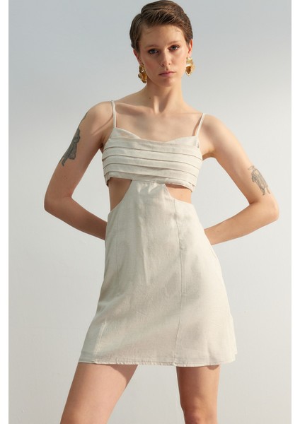 Shopeonly ekru Mini Dokuma Nervür ve Pencere Detaylı Elbise