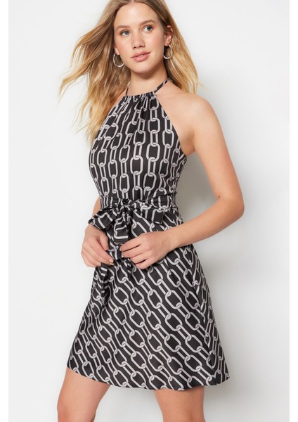 Shopeonly siyah Kuşaklı A Kesim Mini Dokuma Çiçekli Elbise modelleri