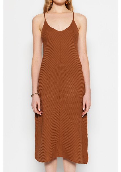 Shopeonly kahverengi Midi Triko Elbise fırsatları