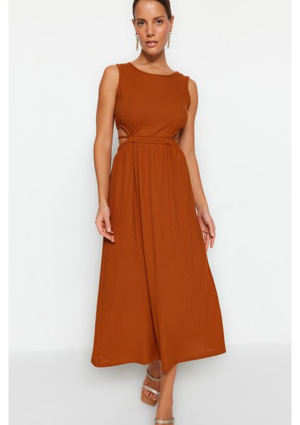 Shopeonly tarçın Cut Out Detaylı A-Line Maxi Örme Elbise