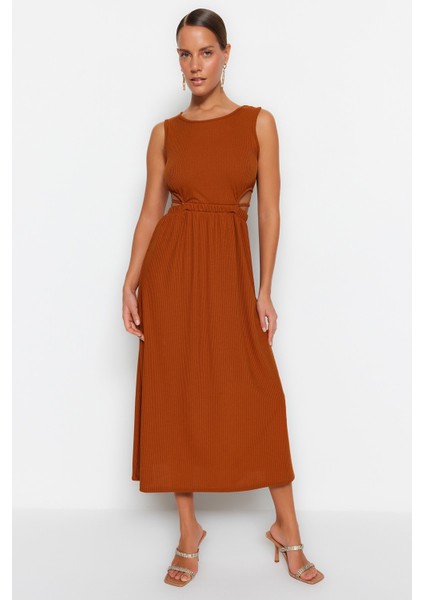 Shopeonly tarçın Cut Out Detaylı A-Line Maxi Örme Elbise fiyatları