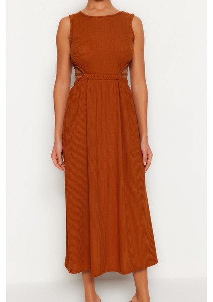 Shopeonly tarçın Cut Out Detaylı A-Line Maxi Örme Elbise fırsatları