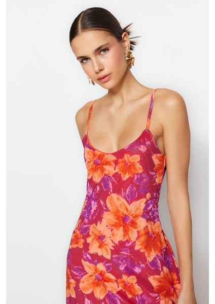 Shopeonly pembe Çiçek Desenli Yırtmaç Detaylı Astarlı Tül Askılı Belden Açılan Midi Elbise modelleri