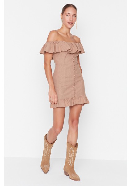Shopeonly Camel Petite Vücuda Oturan Süper Mini Dokuma Fırfırlı Elbise