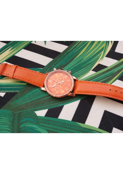 Kadın Turuncu Roma Rakamlı Şık Kol Saati