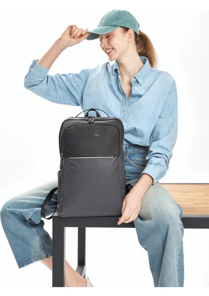 170197 Unisex Sırt Çantası Okul Çantası