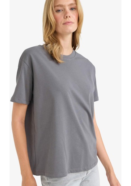 Regular Fit Bisiklet Yaka Basic Düz Premium Kısa Kollu Tişört