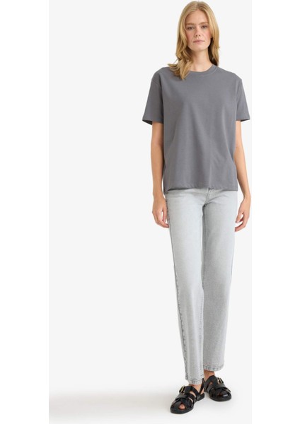 Regular Fit Bisiklet Yaka Basic Düz Premium Kısa Kollu Tişört fiyatları